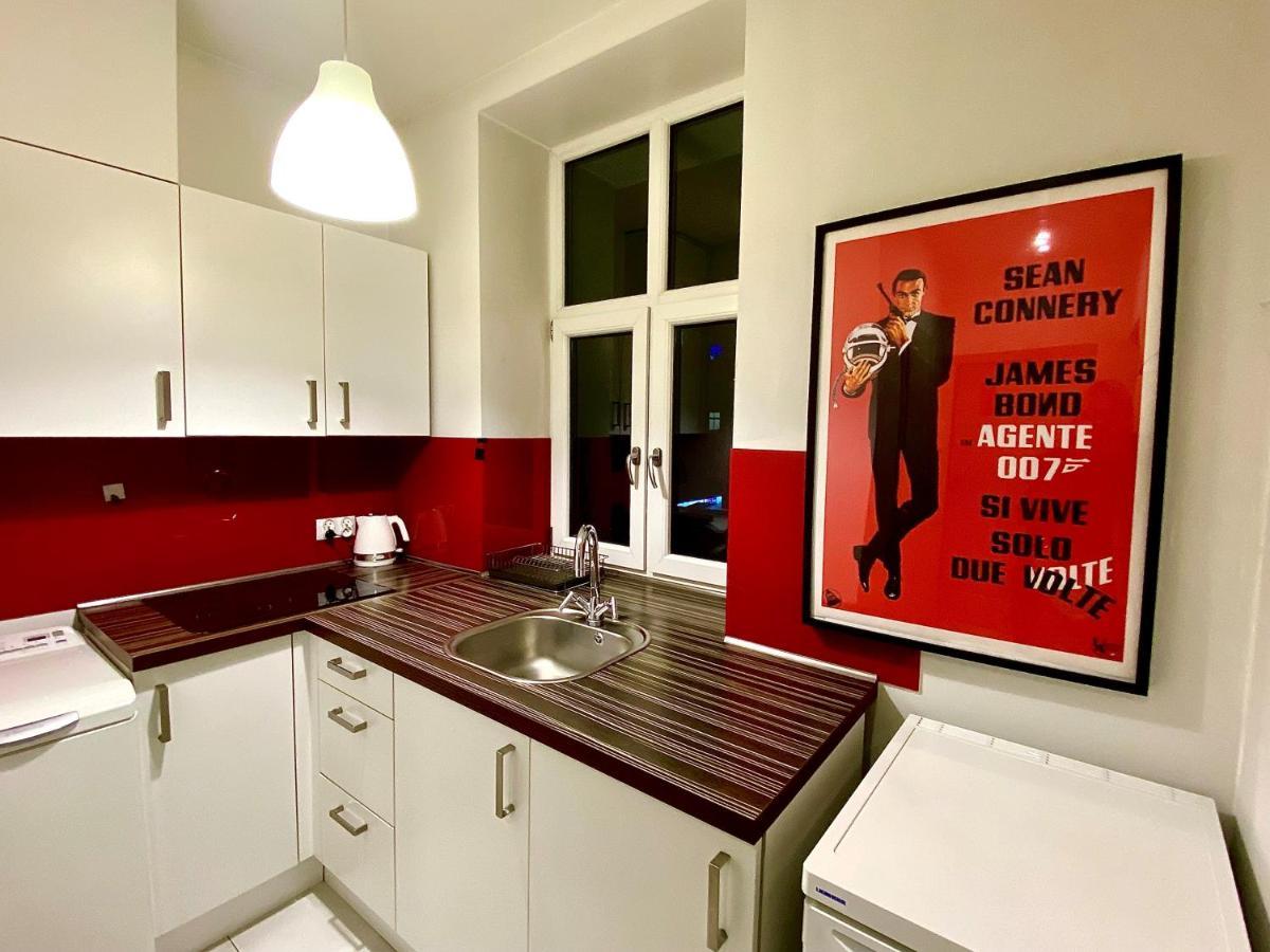 Cinema Apartments 포즈난 외부 사진
